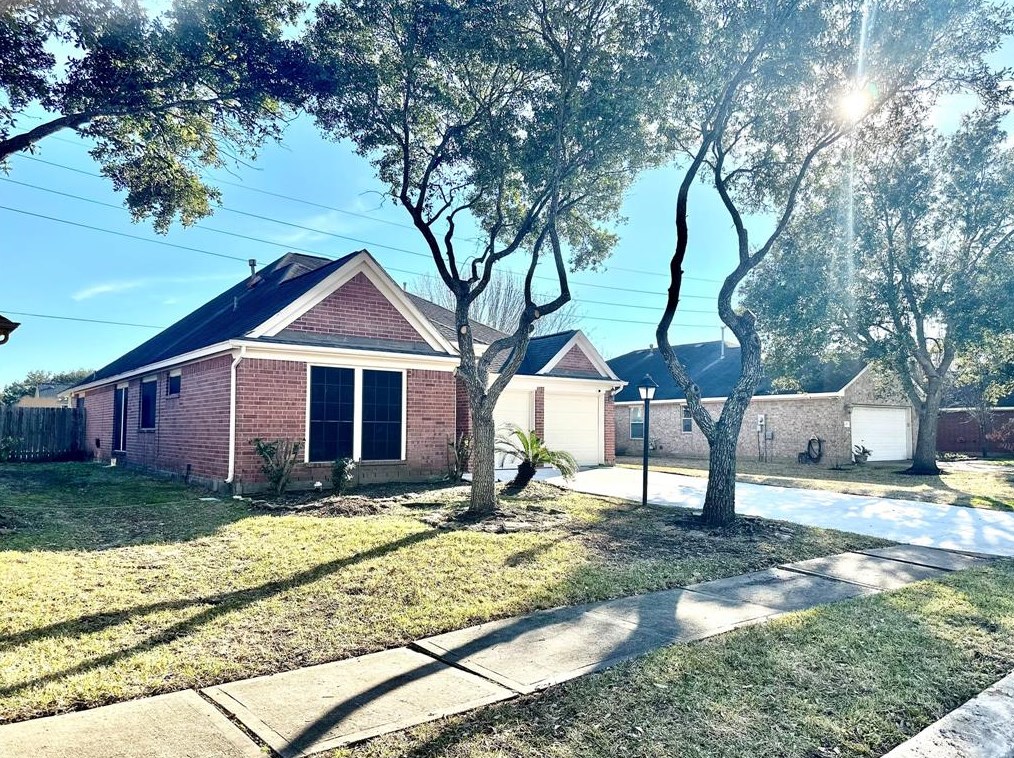 12411 Shadowvista Dr, Houston TX  77082-7308 exterior