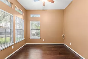 70 Harvest Wind Pl, The Woodlands, TX 77382 - Photo 33