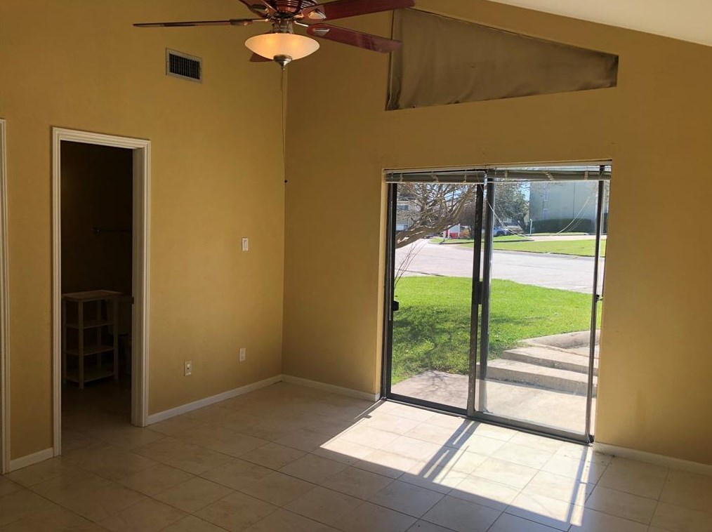 18 April Pt Dr, Montgomery TX 77356-8873 exterior