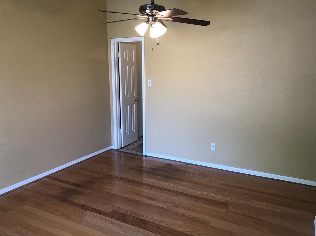 18 April Pt Dr, Montgomery TX 77356-8873 exterior