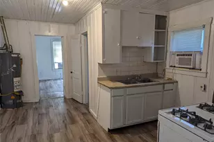 2601 Lucinda St, Houston, TX 77004 - Photo 3