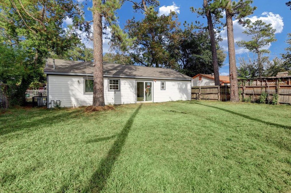 6526 Mohawk St, Houston TX  77016-2003 exterior