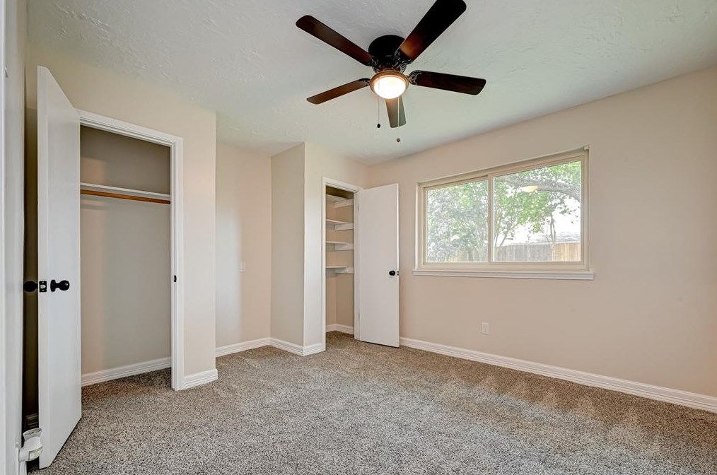 6111 Egypt Dr, Pasadena TX 77505-4017 exterior