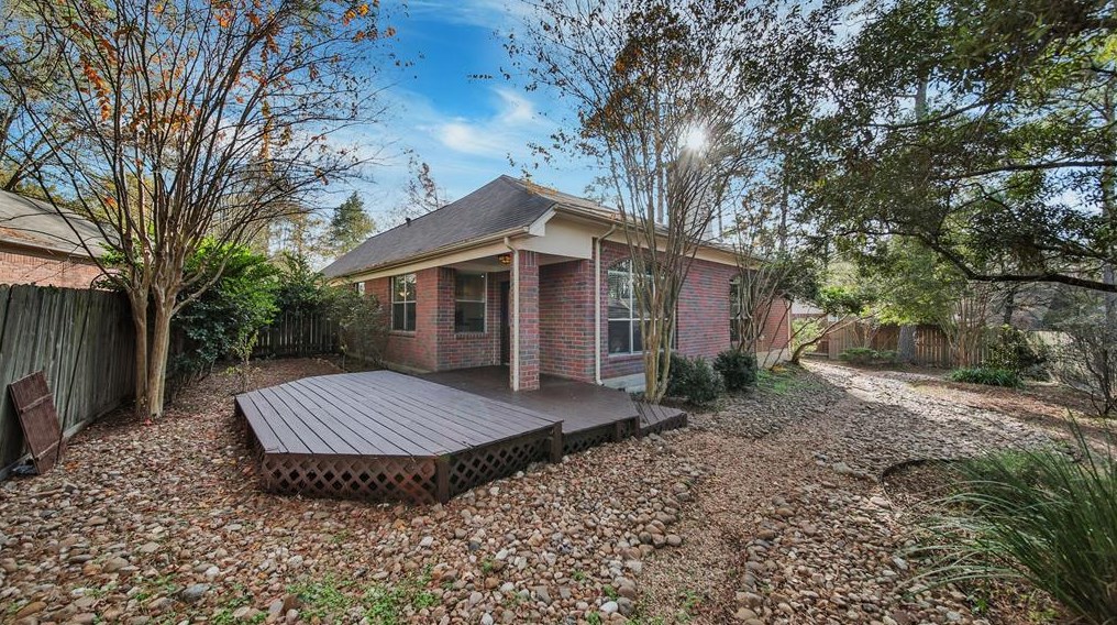 22 Maize Meadow Pl, Spring TX  77381-4712 exterior