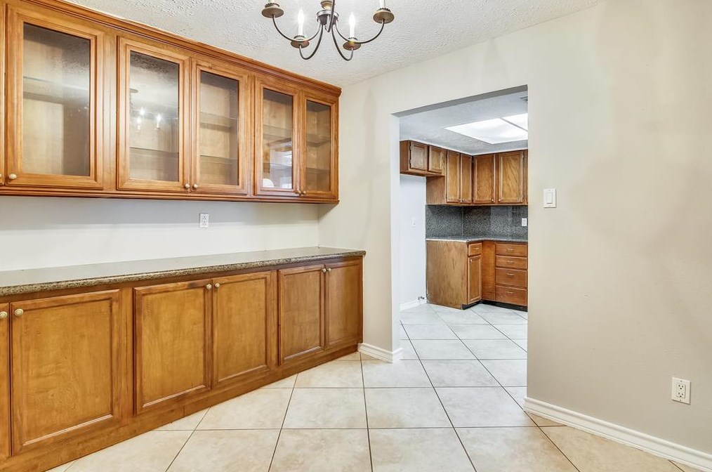 8314 Snowbank Dr, Houston TX  77064-8240 exterior