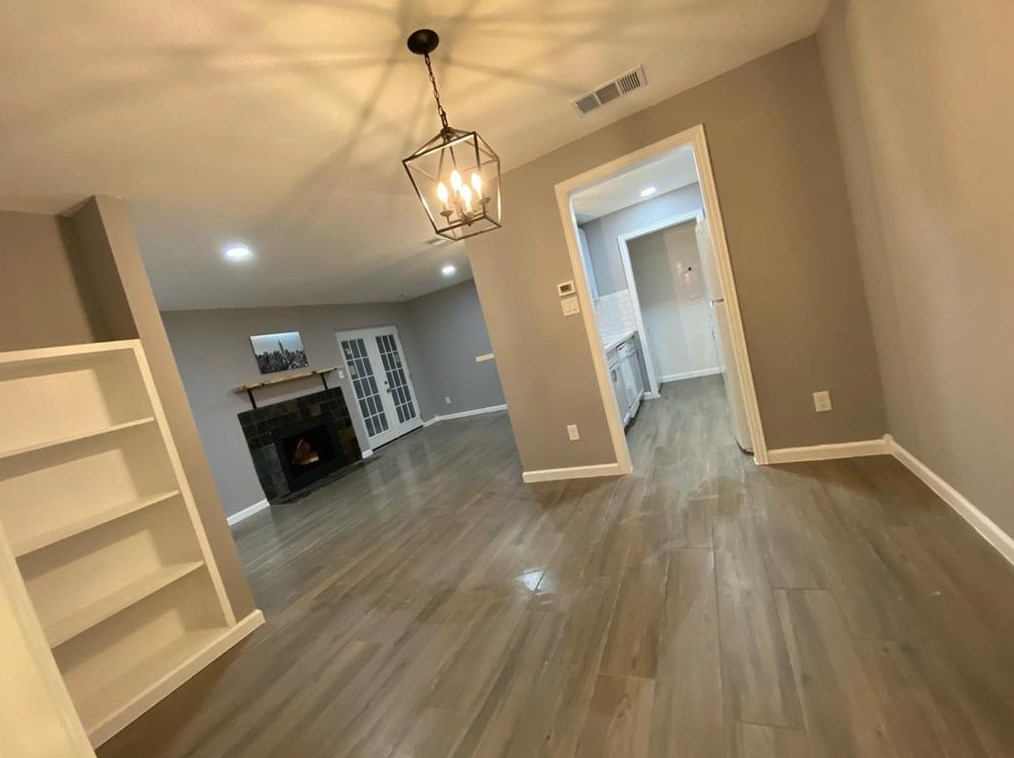 3929 Tanglewilde St, Houston TX  77063-7102 exterior