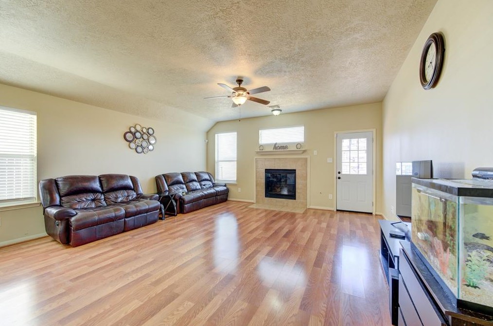 3135 Spg Flower Ln, Spring TX 77388-5361 exterior