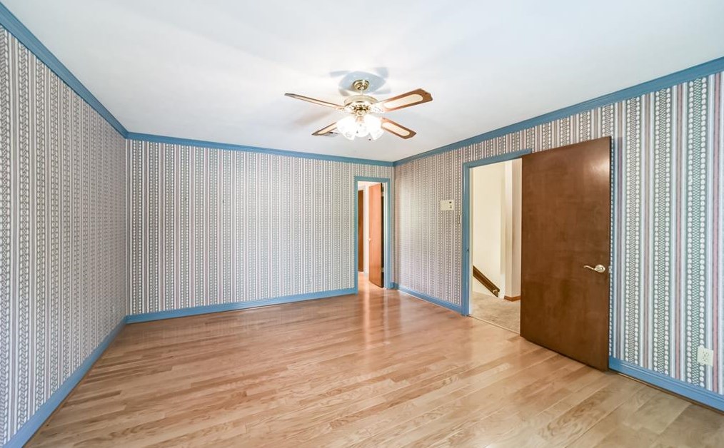 5906 Foresthaven Dr, Houston TX  77066-2407 exterior