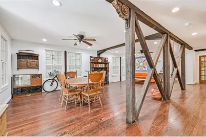 2622 Ursuline Street, Galveston, TX 77550 - Photo 7