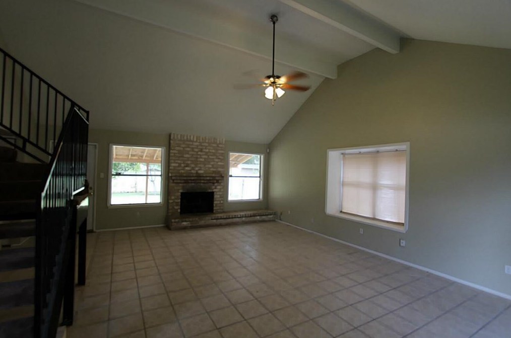 4904 Ripple Creek Dr, Baytown TX  77521-1913 exterior