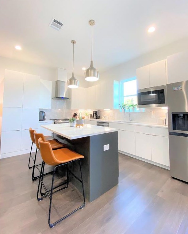 2543 Hollister St, Houston TX  77080 exterior