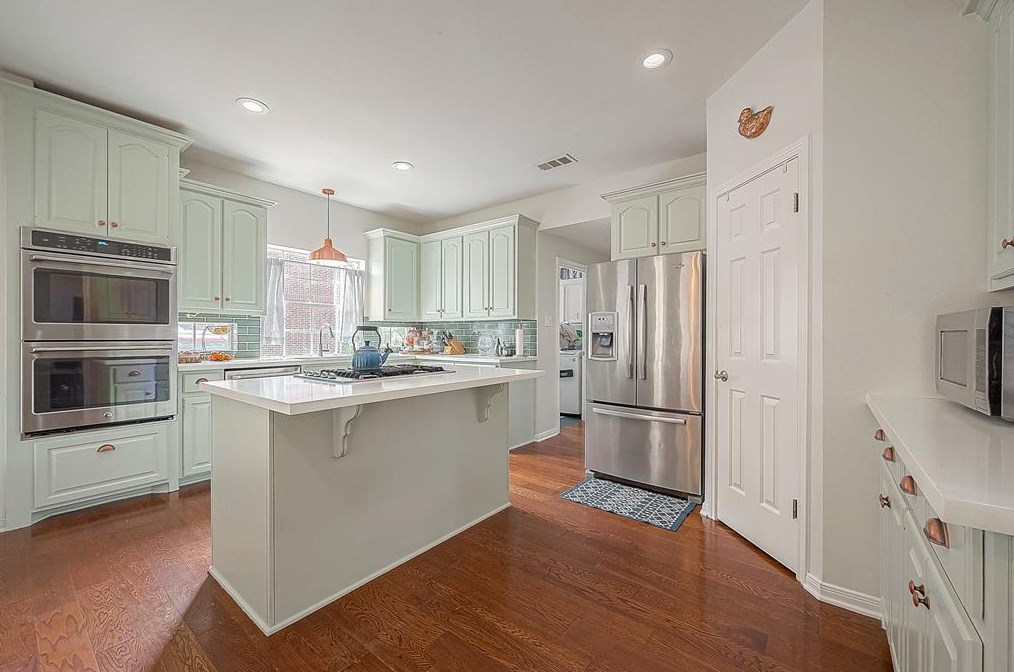 15002 Inverrary Dr, Houston TX  77095-2841 exterior