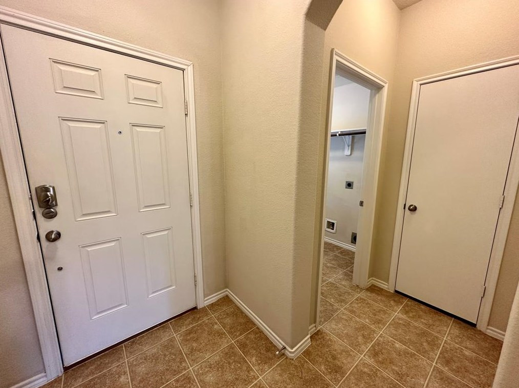 1606 Katydid Ct, Conroe TX  77301-5304 exterior