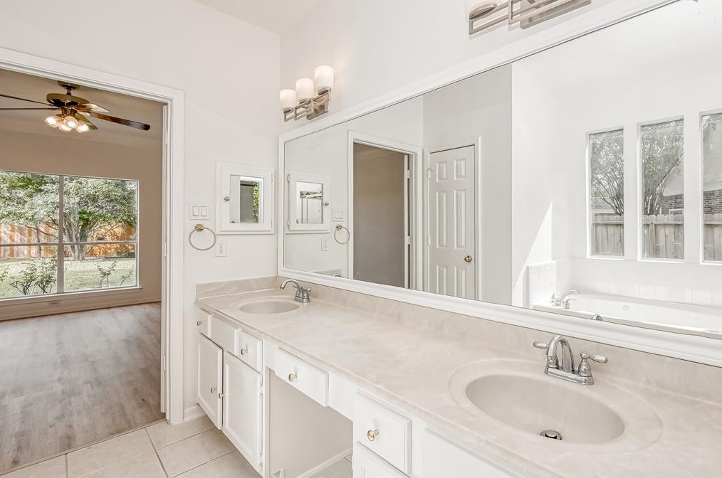 4803 Caladium Dr, Sugar Land TX  exterior