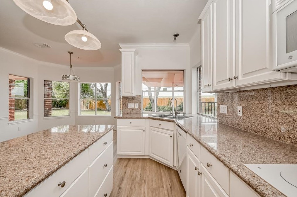 4803 Caladium Dr, Sugar Land TX  exterior