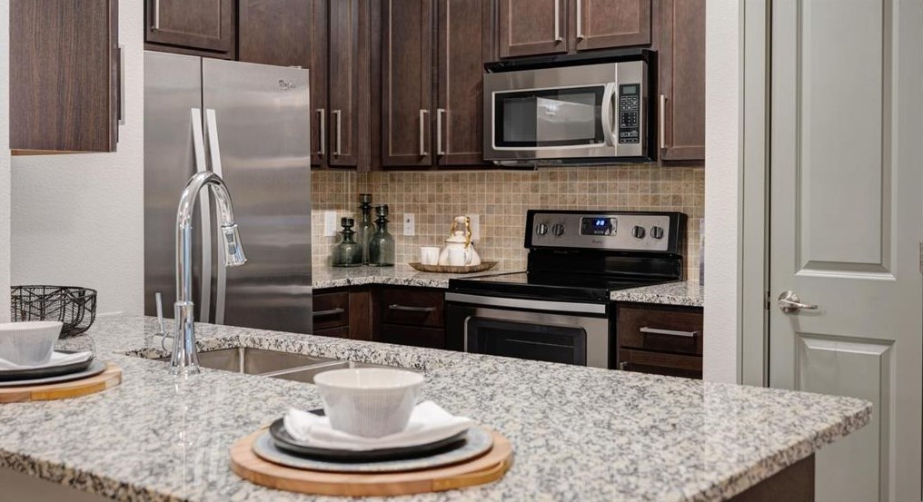 2539 Spring Cypress Rd, Spring TX  77388-4628 exterior