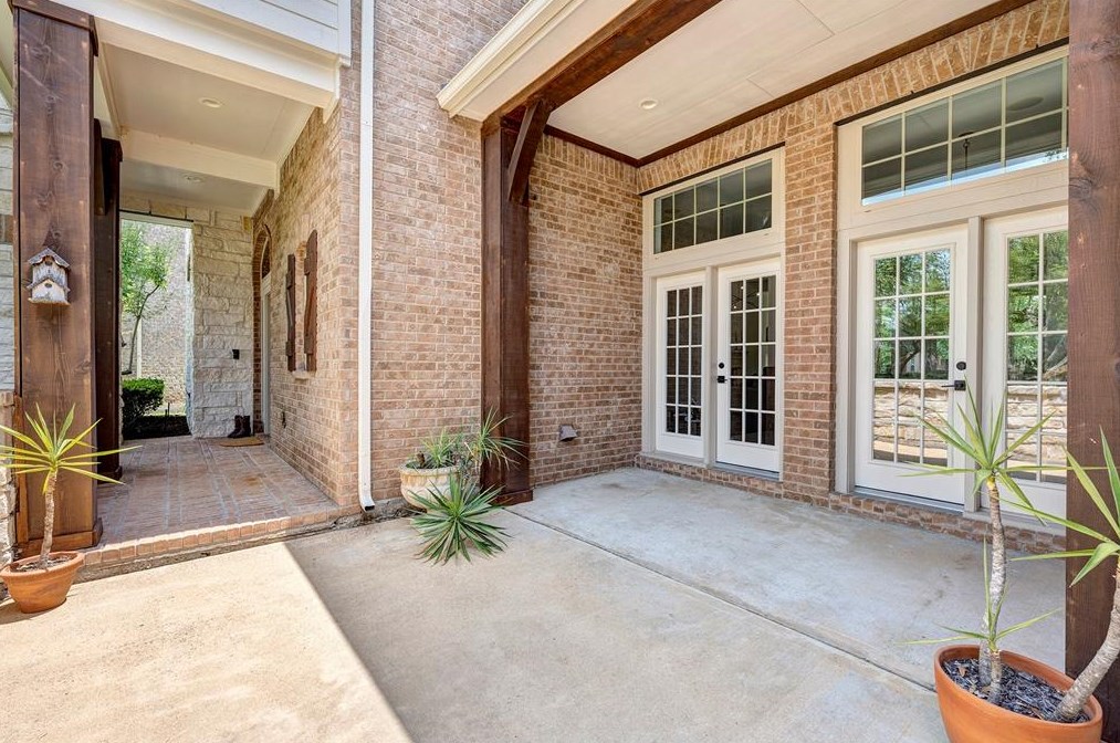 5214 Briarwick Meadow Ln, Sugar Land TX  77479-4502 exterior