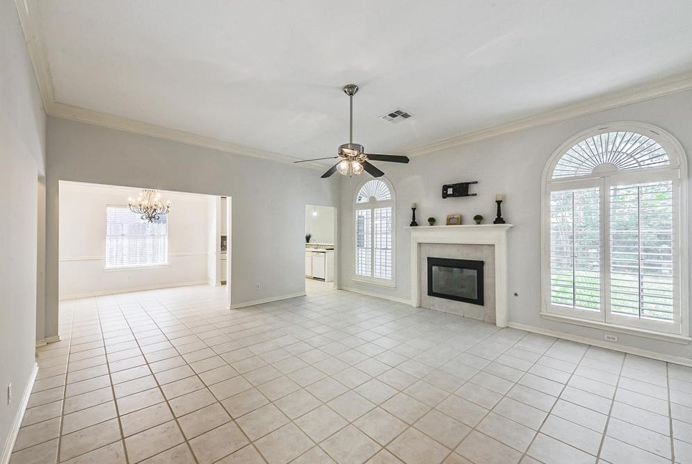 1413 Bob White Ave, Katy TX  77493-2145 exterior