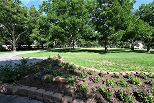 326 W Alkire Lake Dr, Sugar Land, TX 77478 - Photo 47