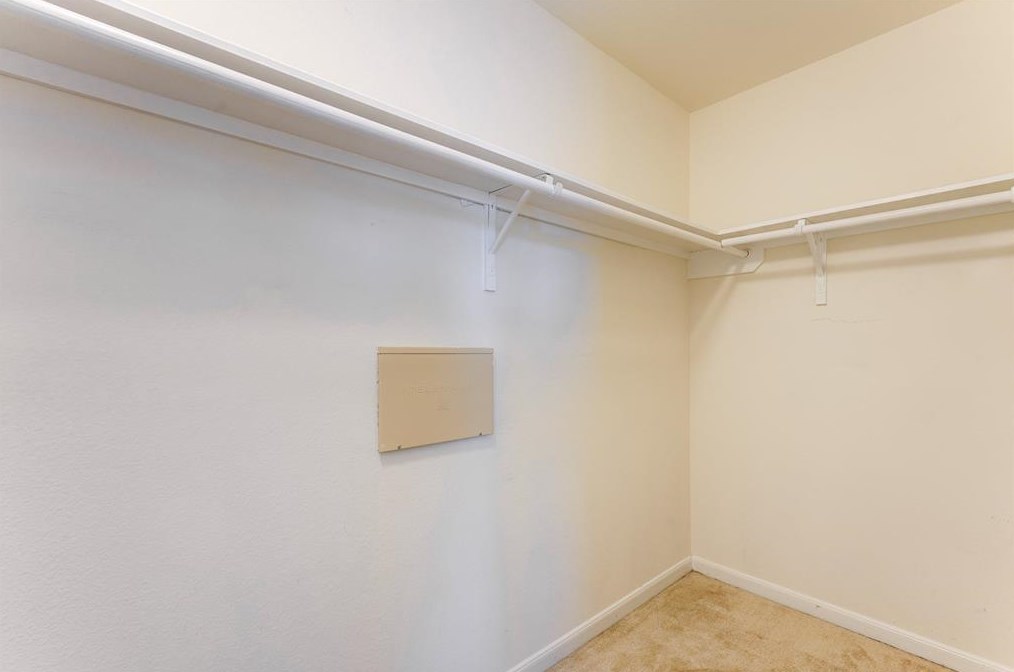 2542 Skyview Pt, Houston TX  77047-8120 exterior