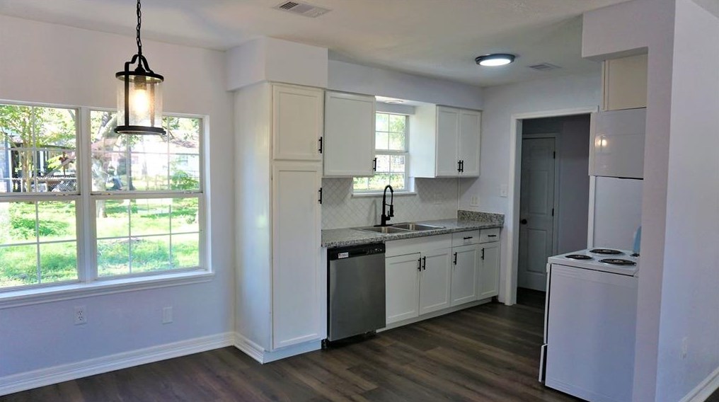 10413 Wolbrook St, Houston TX  77016-3207 exterior