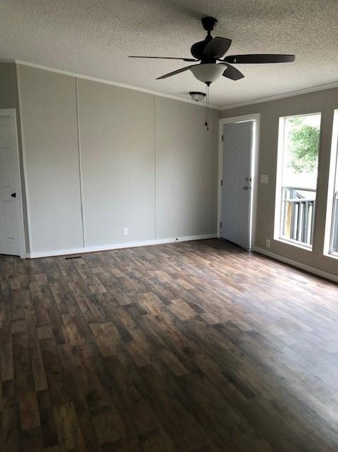 16504 Misty Oak Ct, Conroe TX  77302-8028 exterior