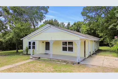 918 Martin Luther King Drive, Huntsville, TX 77320 - Photo 3