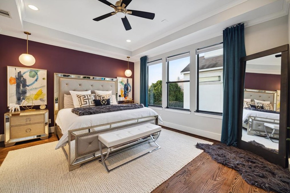 1403 Elgin St, Houston TX  77004-2834 exterior