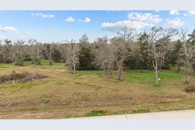 4728 Dutton Lake Drive, Baytown, TX 77523 - Photo 9