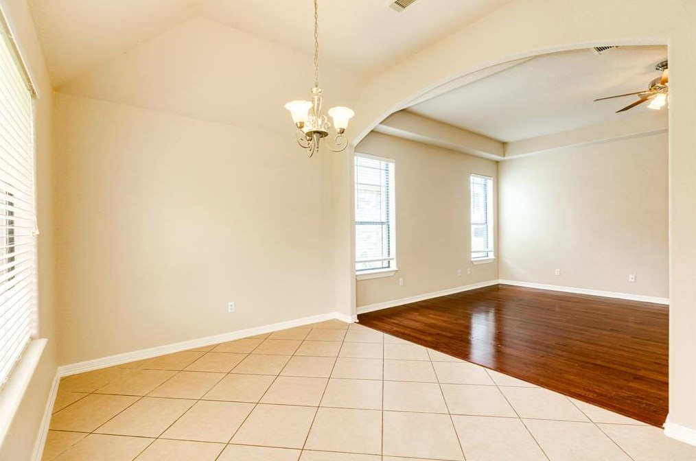 103 Corkwood St, Richwood TX  77566-5710 exterior