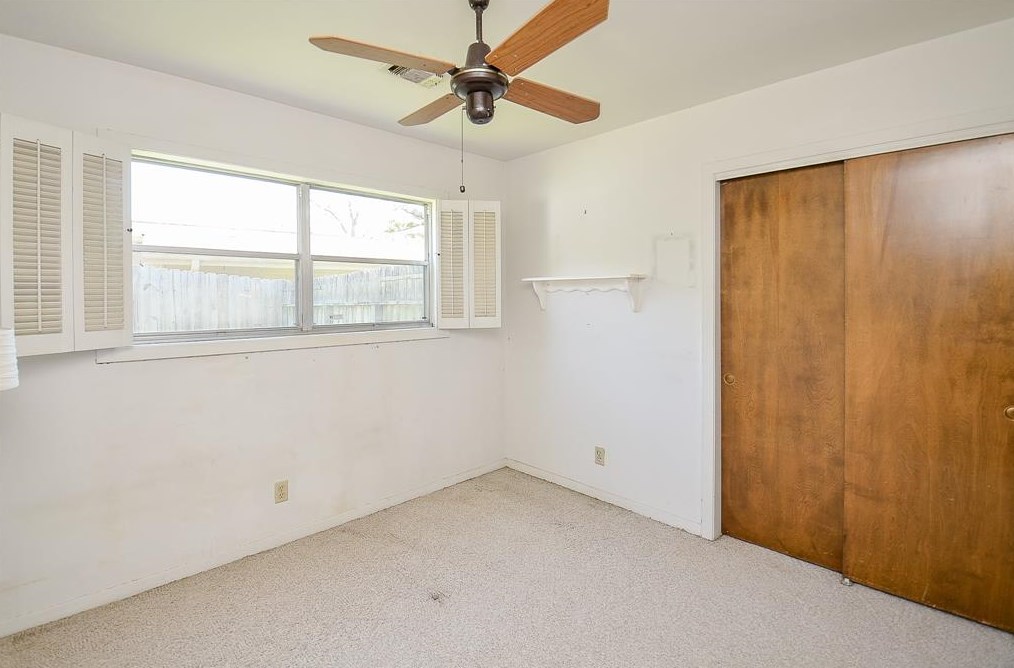 7150 Carvel Ln, Houston TX  77072-3034 exterior