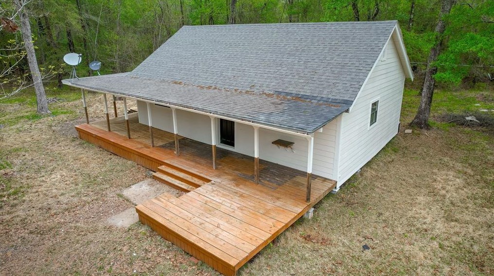7436 Wade Rd, Orange TX  77632-6359 exterior