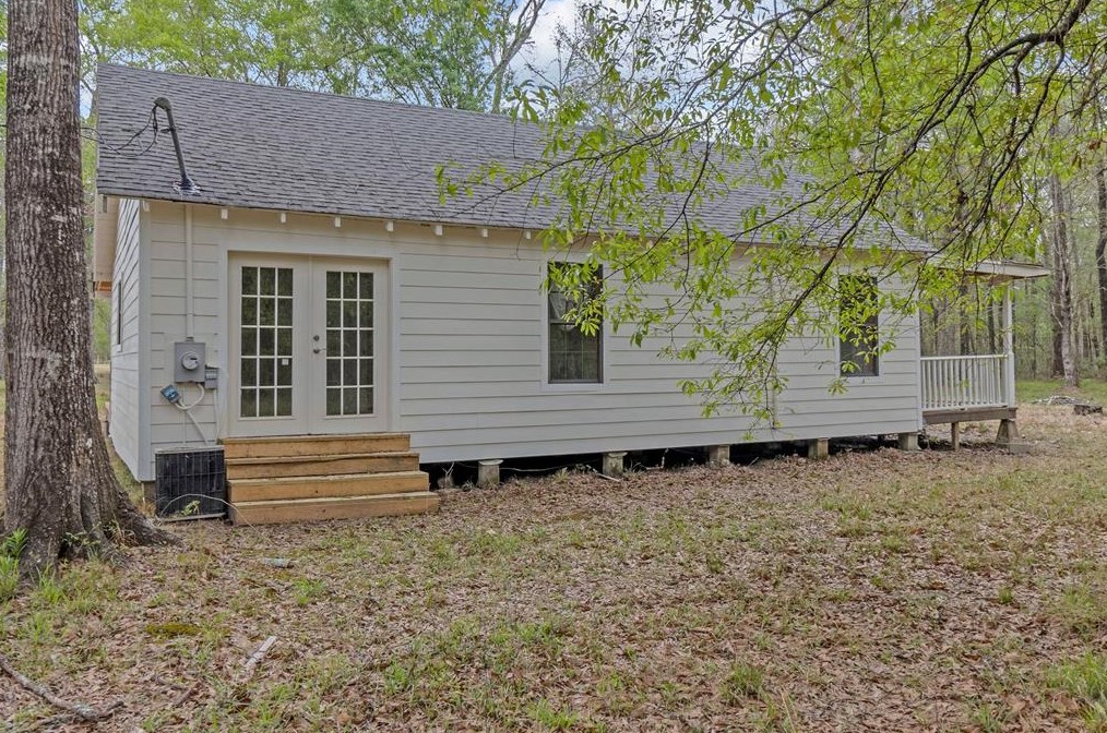 7436 Wade Rd, Orange TX  77632-6359 exterior