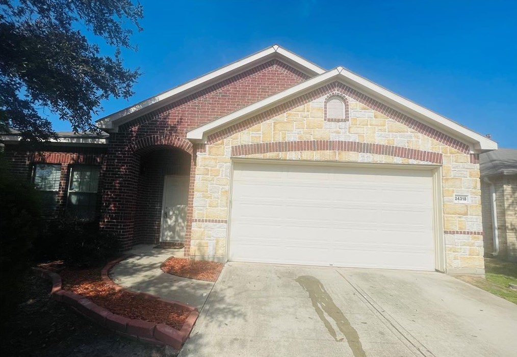 24318 Courtland Oaks St, Katy TX  77494-0276 exterior