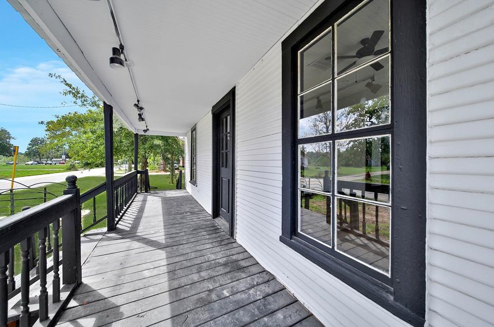 106 Spring School Rd, Spring TX  77373-2638 exterior