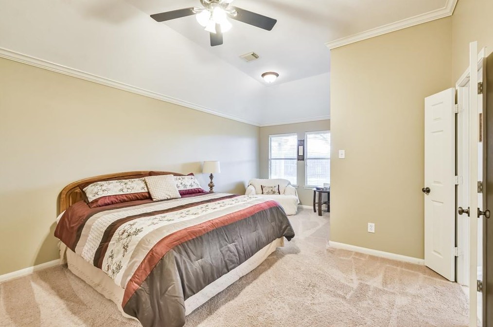 12731 Cyn Echo Dr, Houston TX  77065-5259 exterior