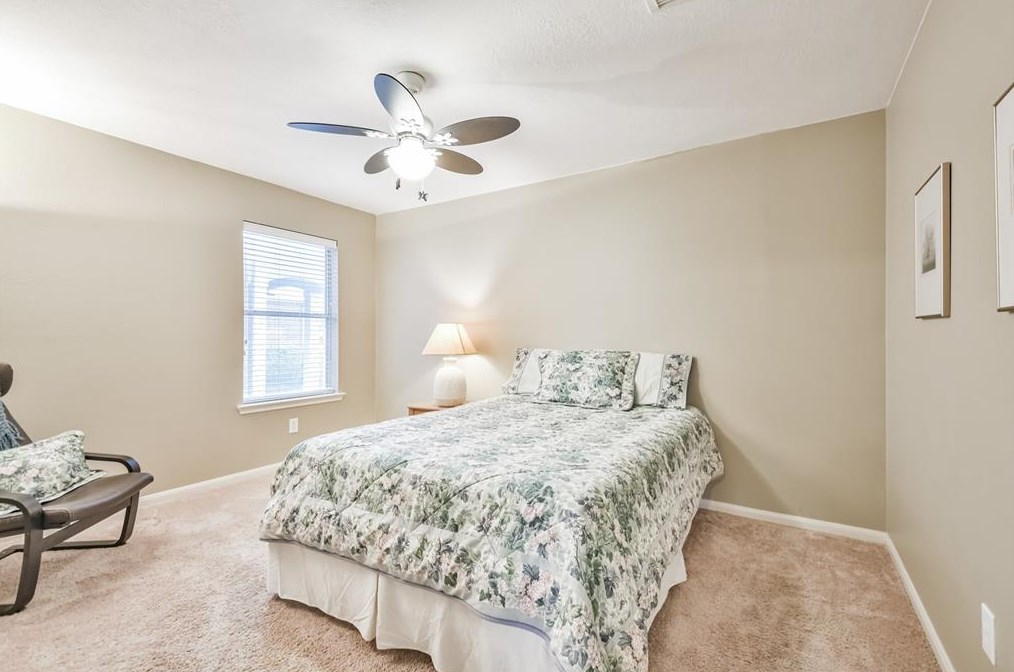 12731 Cyn Echo Dr, Houston TX  77065-5259 exterior