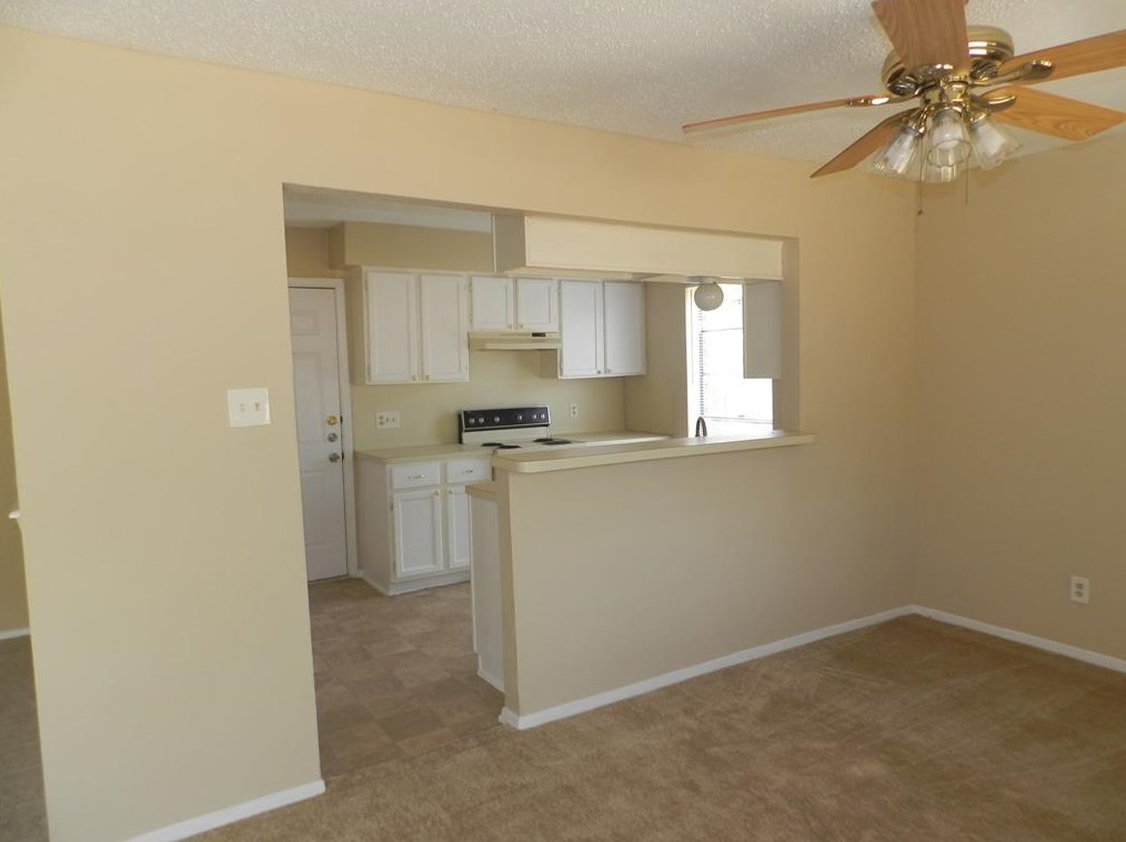 22802 Elsinore Dr, Katy TX  77450-1645 exterior