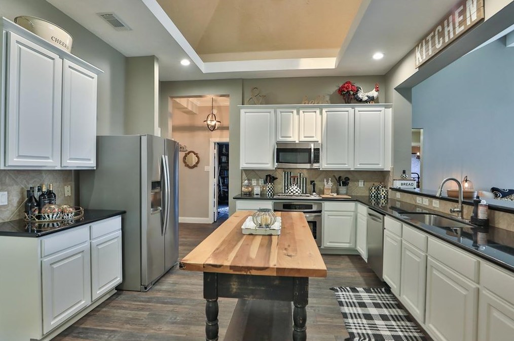 17211 Firecreek Rdg Dr, Houston TX  77095-7126 exterior