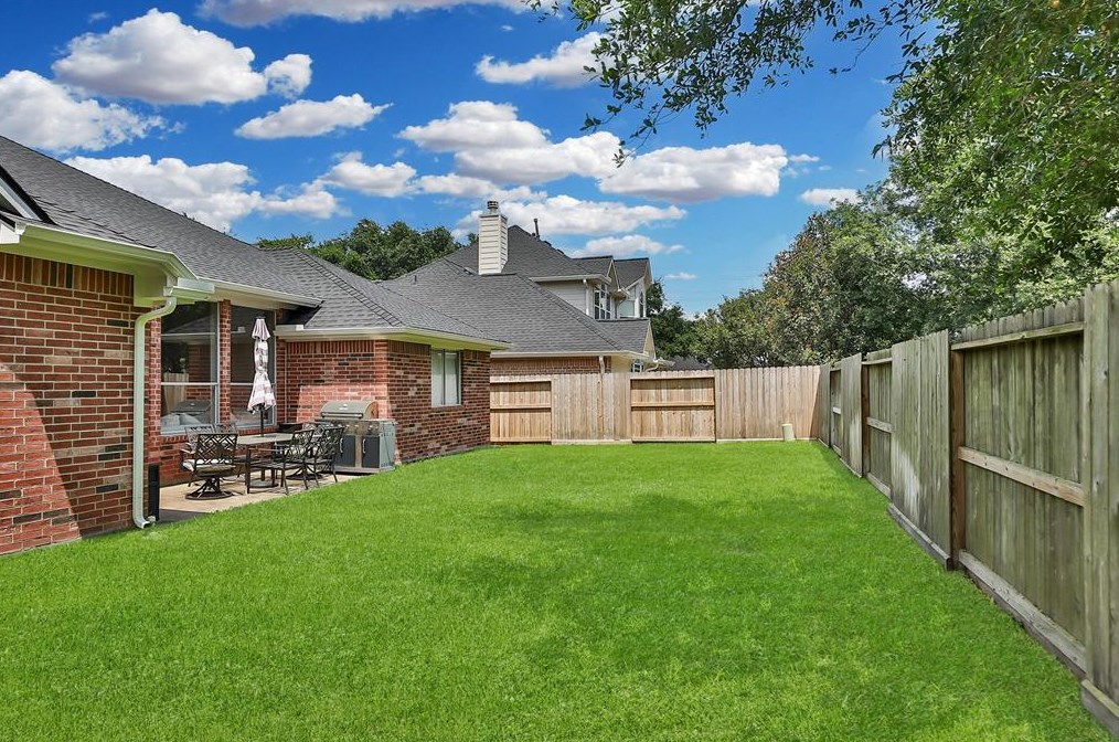 17211 Firecreek Rdg Dr, Houston TX  77095-7126 exterior