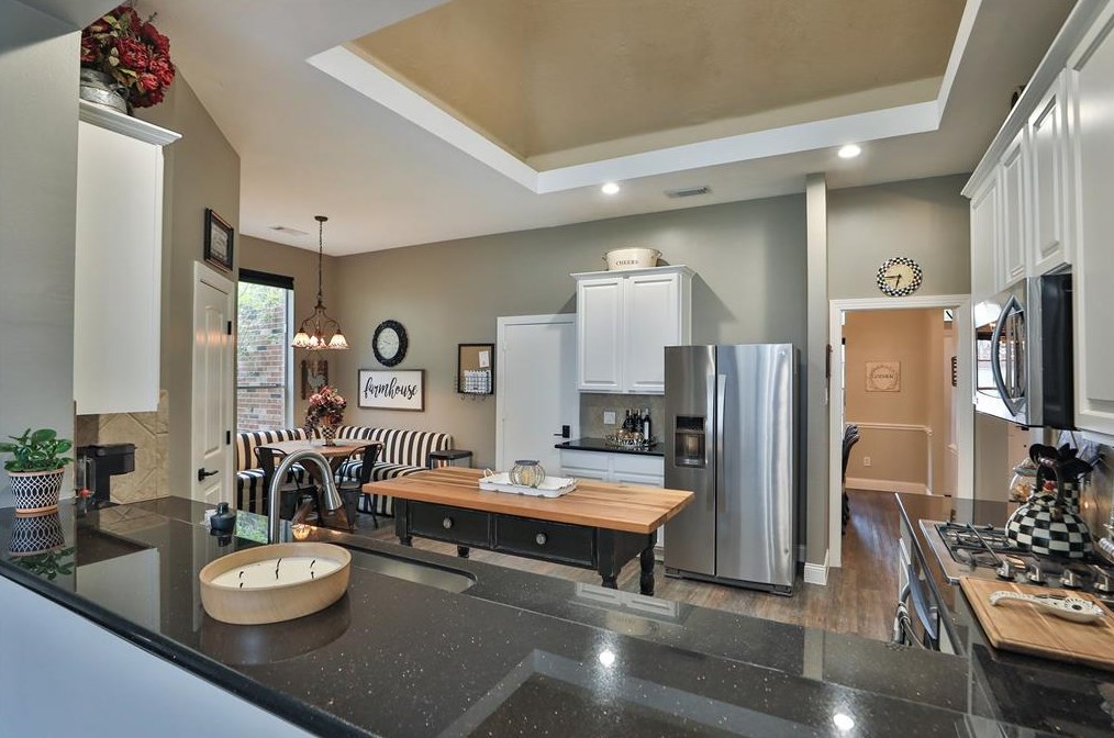 17211 Firecreek Rdg Dr, Houston TX  77095-7126 exterior