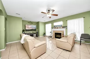 922 N Sky Dr, Houston, TX 77073 - Photo 19