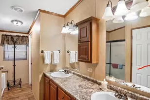 16319 Birch Hollow Dr, Conroe, TX 77303 - Photo 5