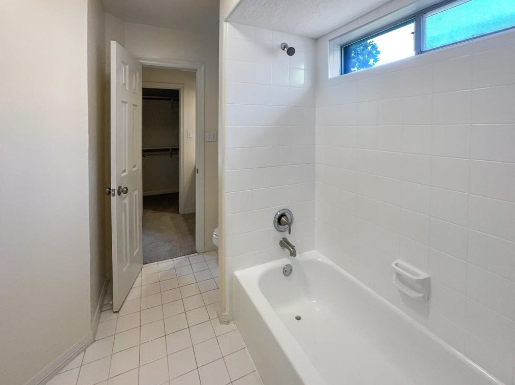 6110 Bluebonnet Pond Ln, Humble TX 77345-1875 exterior