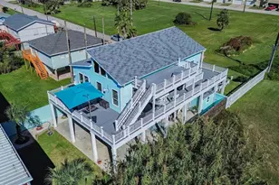 3709 Rice St, Galveston, TX 77554 - Photo 45