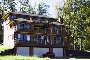 255 Laguna Point, Hemphill, TX 75948 - Photo 1