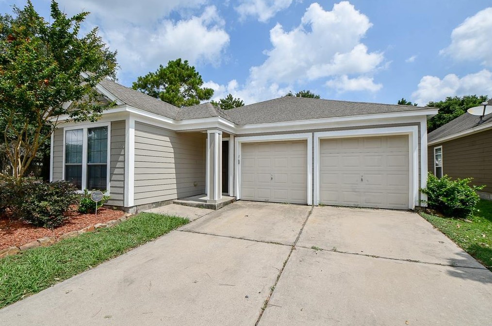 19838 Middlegate Ln, Richmond TX 77407-4065 exterior