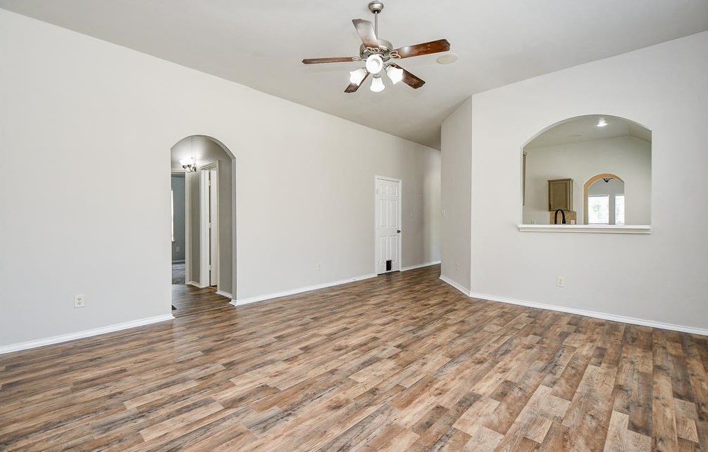 19838 Middlegate Ln, Richmond TX 77407-4065 exterior