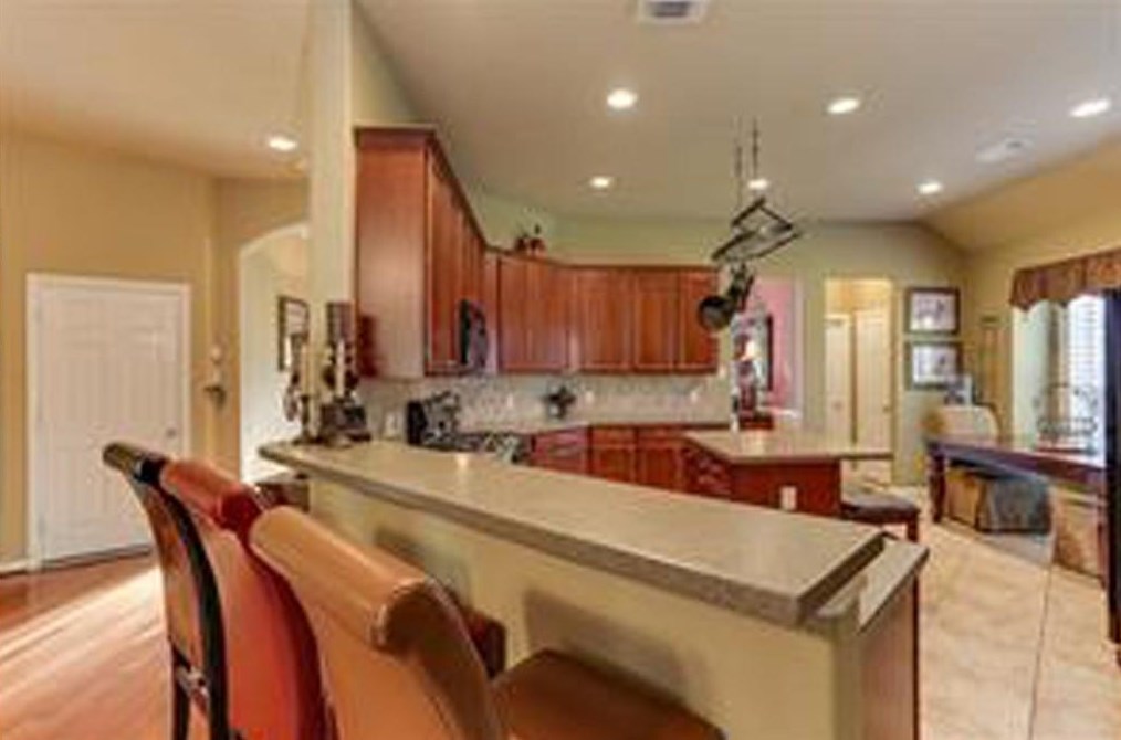 11 Olde Rose Ct, Spring TX 77382-5373 exterior