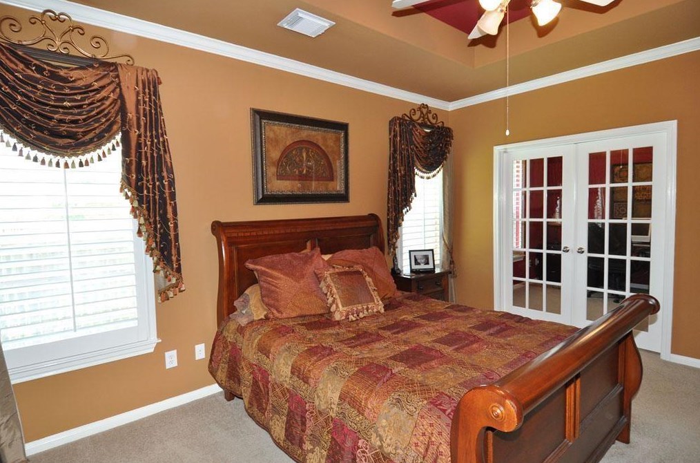 11 Olde Rose Ct, Spring TX 77382-5373 exterior